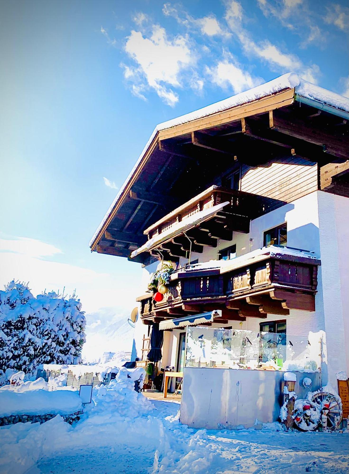 Bergblick Apartment Saalfelden Екстериор снимка