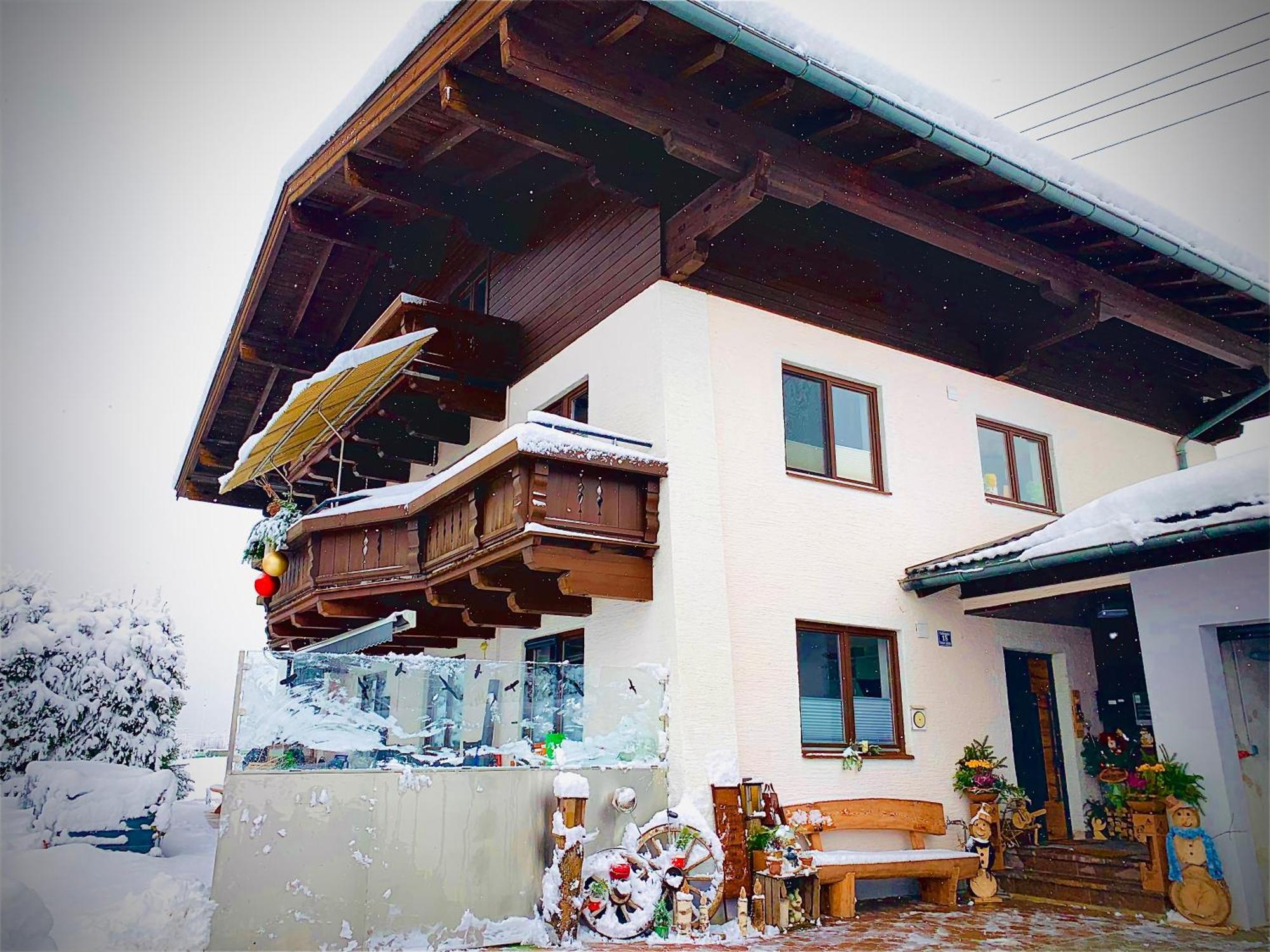 Bergblick Apartment Saalfelden Екстериор снимка